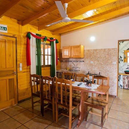 Cabanas La Quinta ปูแอร์โตอีกวาซู ภายนอก รูปภาพ