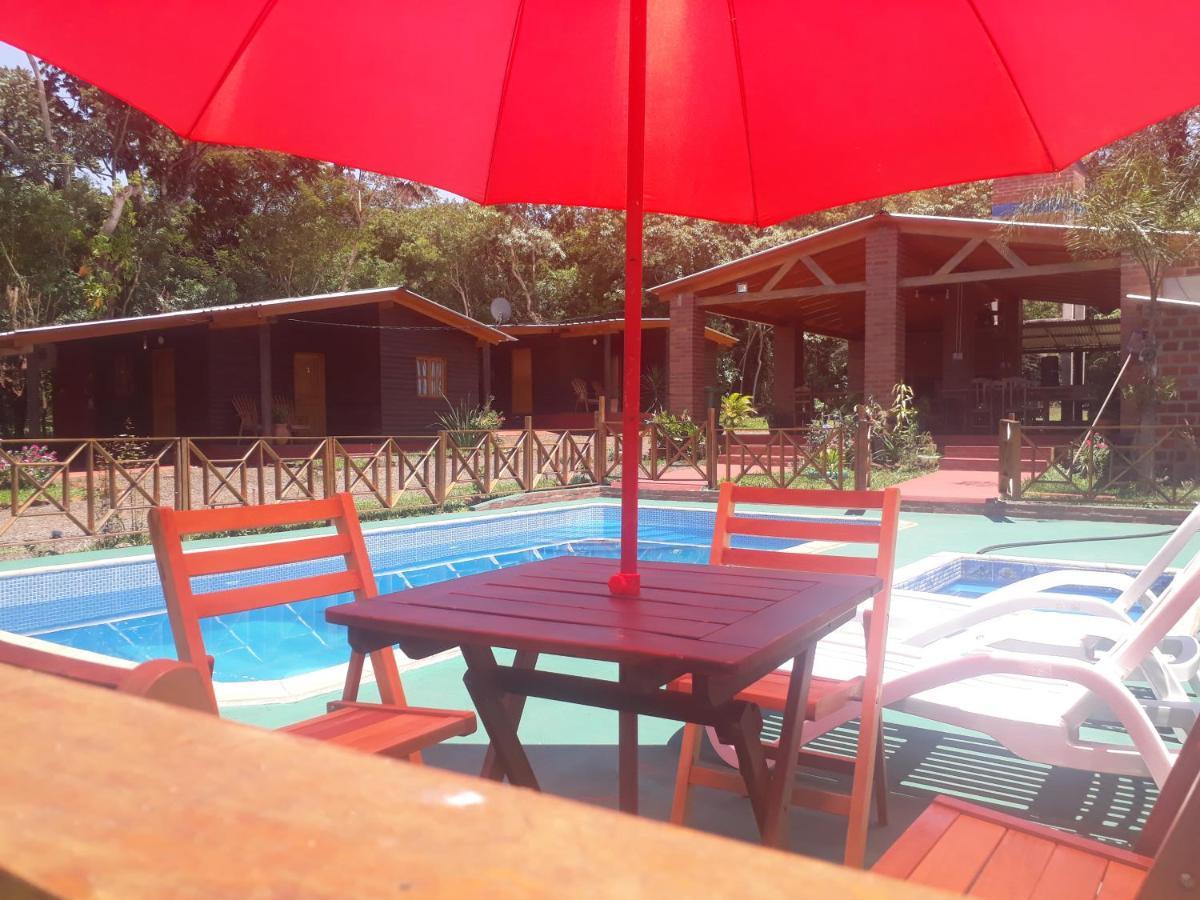 Cabanas La Quinta ปูแอร์โตอีกวาซู ภายนอก รูปภาพ