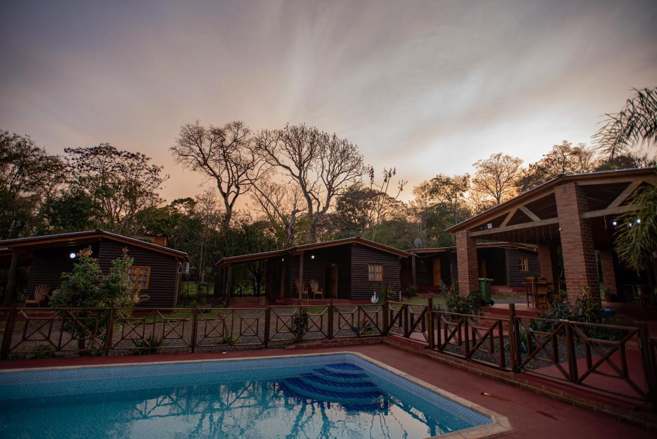 Cabanas La Quinta ปูแอร์โตอีกวาซู ภายนอก รูปภาพ