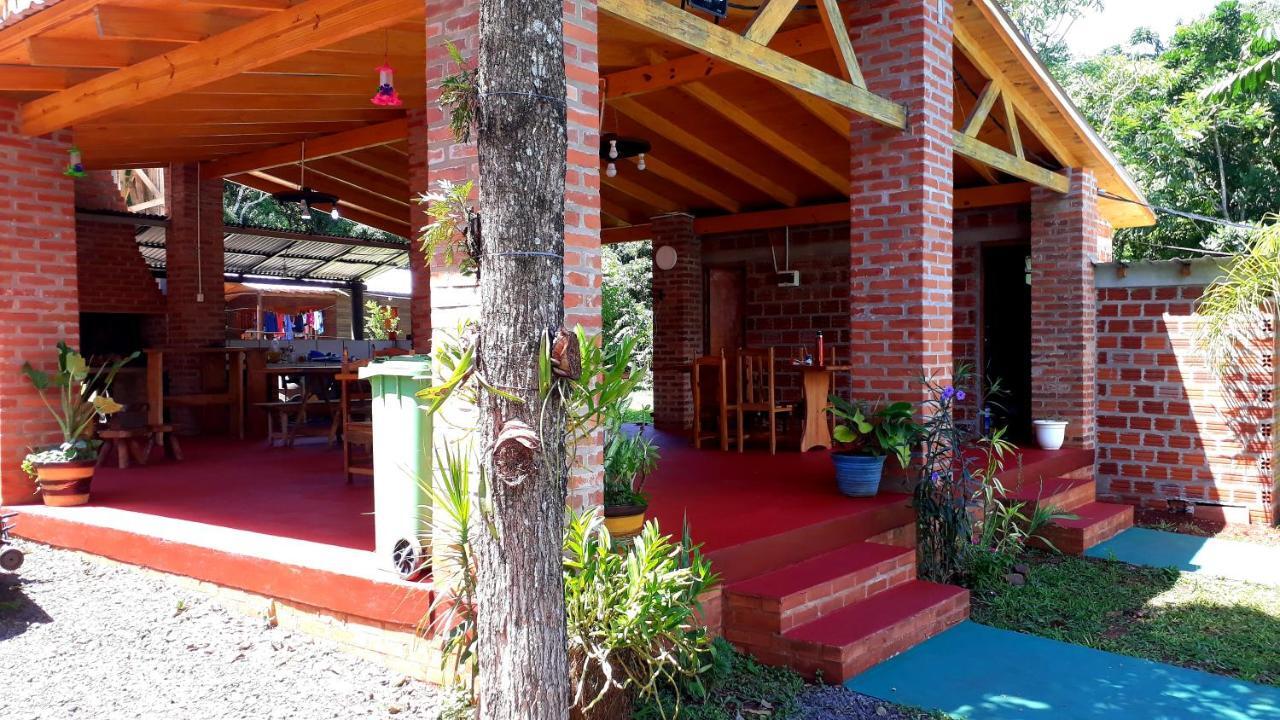 Cabanas La Quinta ปูแอร์โตอีกวาซู ภายนอก รูปภาพ